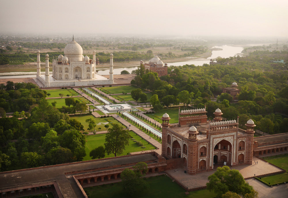 Private Full Day Agra City tour with Visit to Taj Mahal