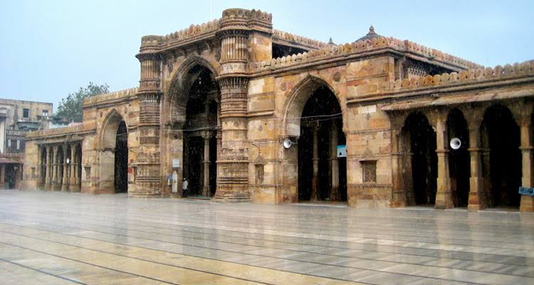 Half-Day Private Sightseeing Tour of Ahmedabad