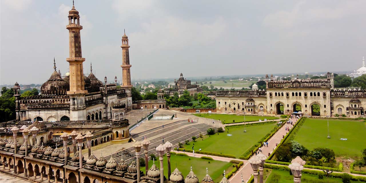 Lucknow -  Teele Wali Mosque Tour of Lucknow