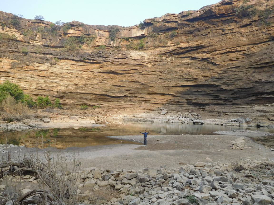 Panna Diamond mining tour with lunch at Brahaspati Kund.