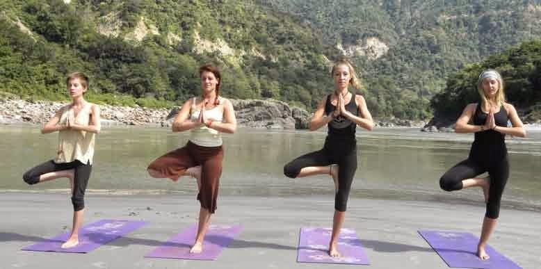 Varanasi: Morning Yoga on the Bank of the Ganga River