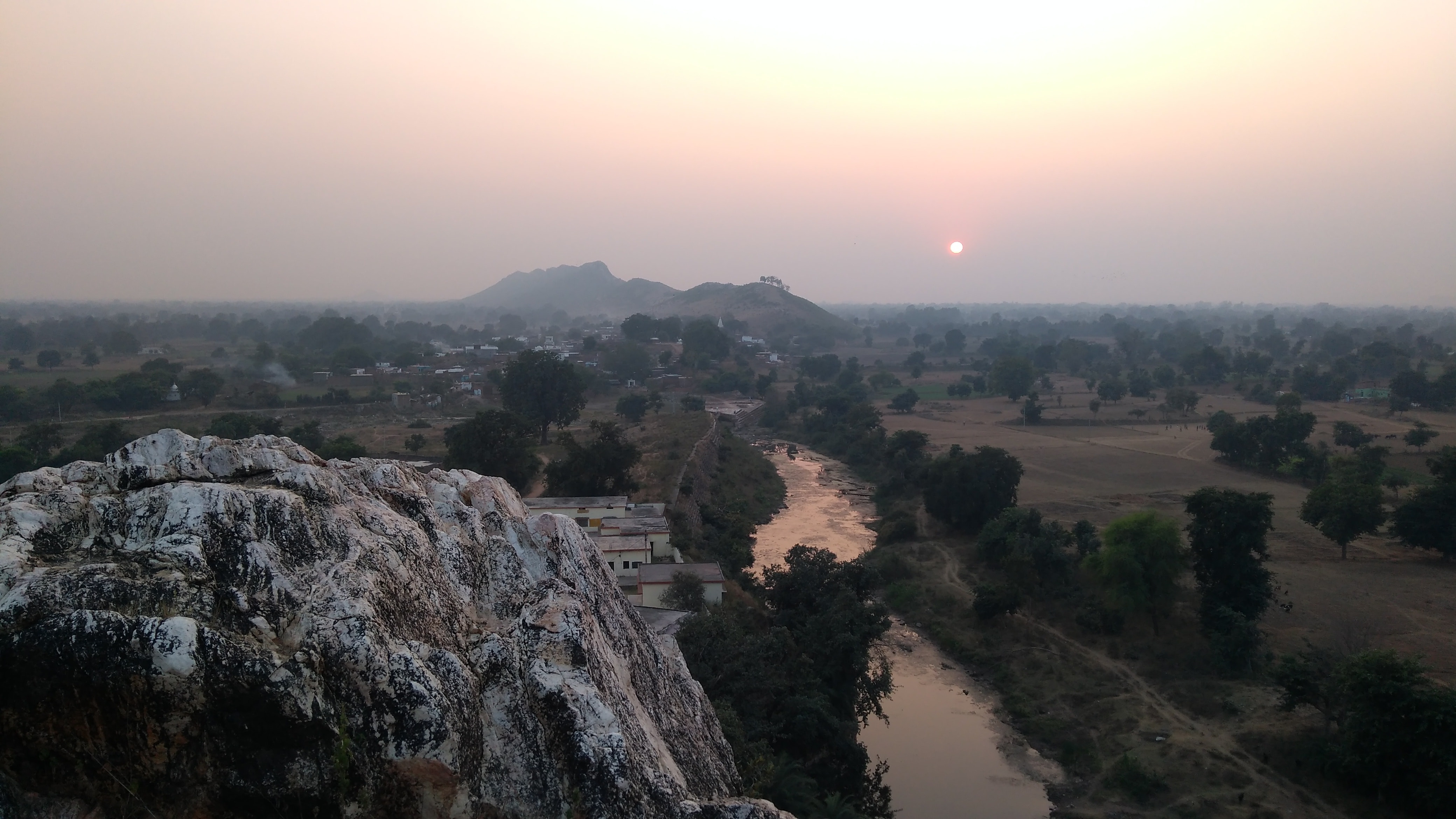 All Inclusive Cycling trip to Datla Pahad (Teeth Mountain) from Khajuraho.