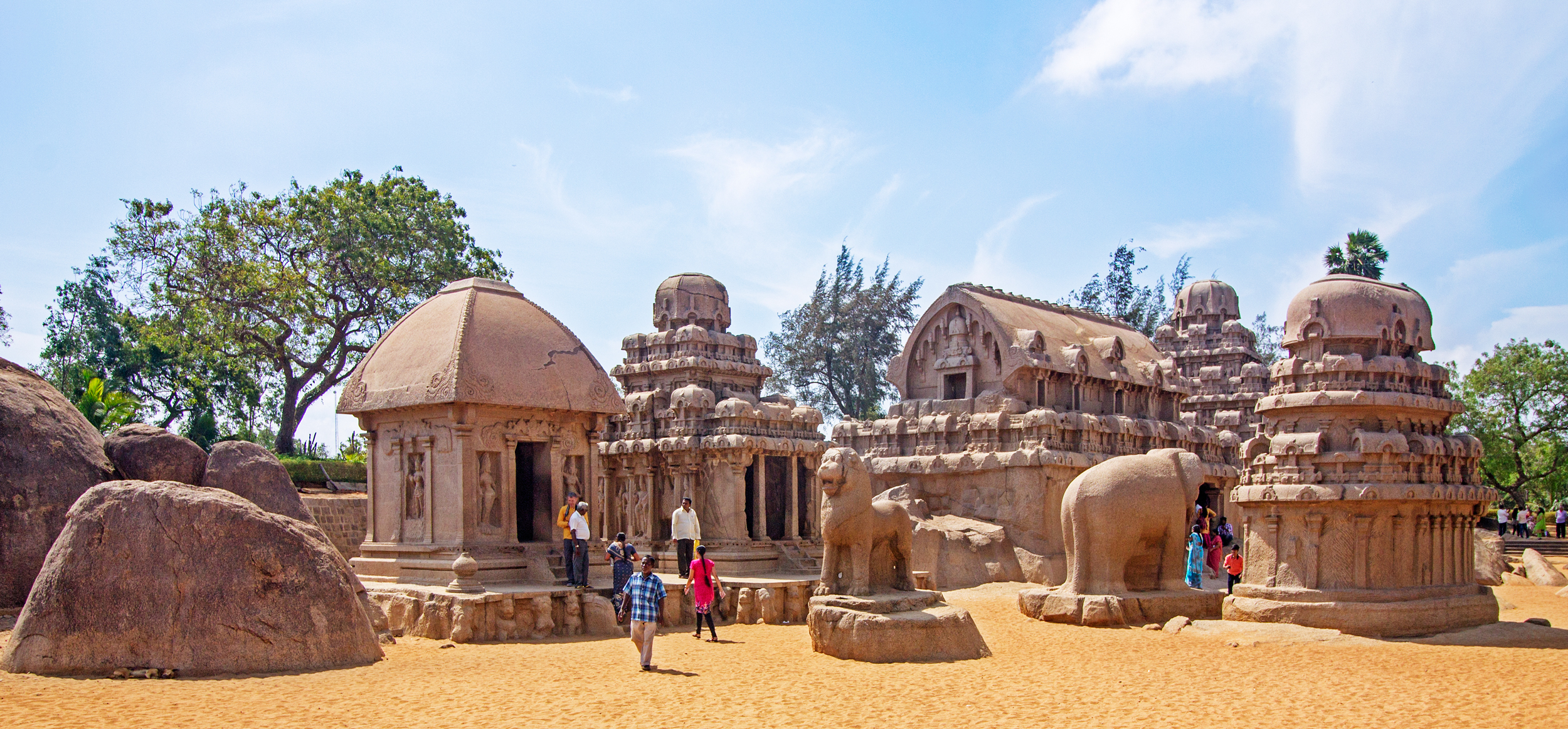 Chennai:  Panch Rathas Tour with Delicious Lunch