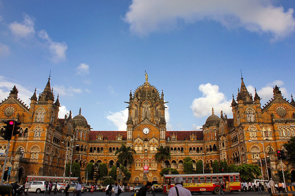 Mumbai- Dhobhi Ghat Private tour with Local Train Ride.