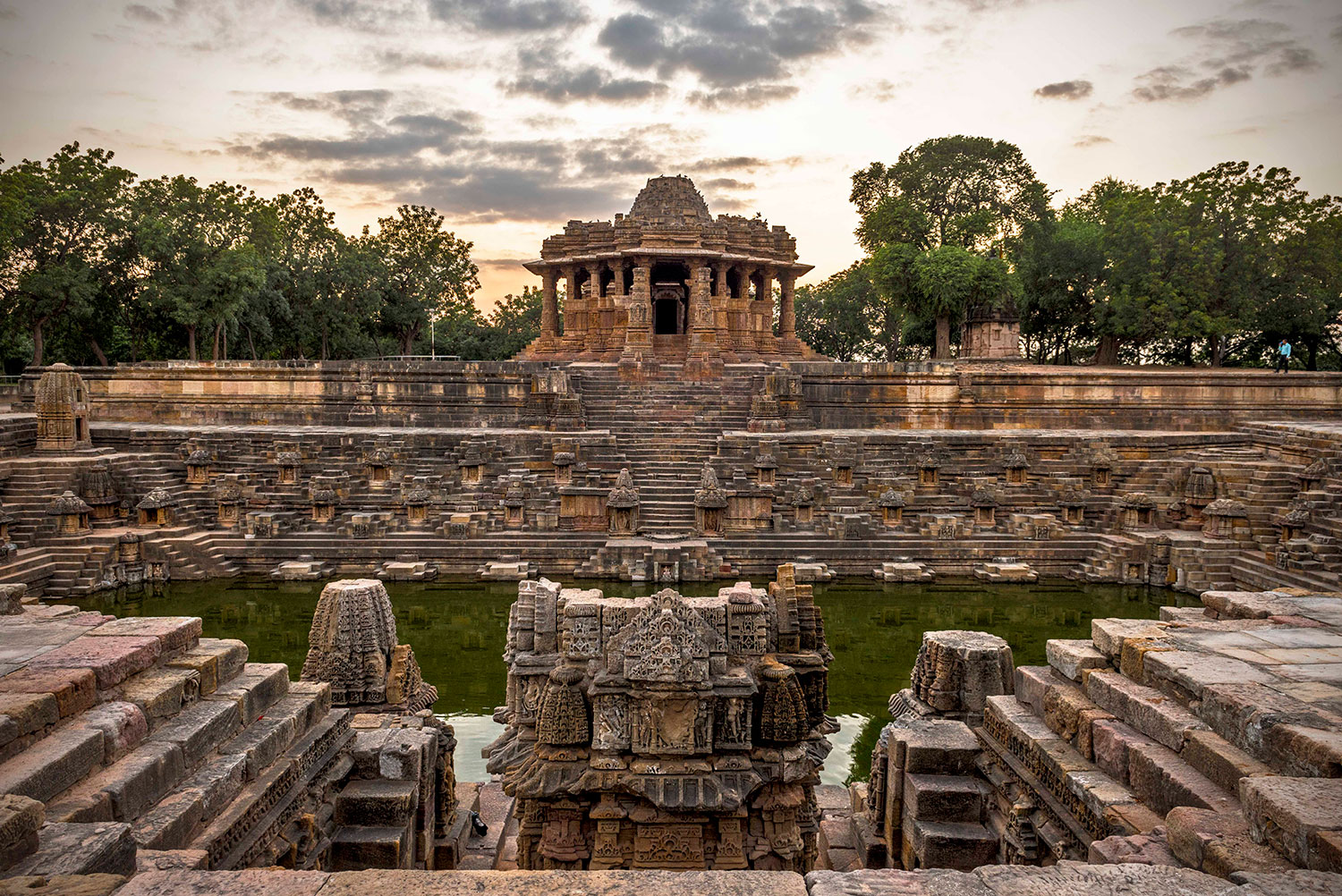 Private Excursion to Modhera Sun Temple & Rani ki Vav from Ahmedabad