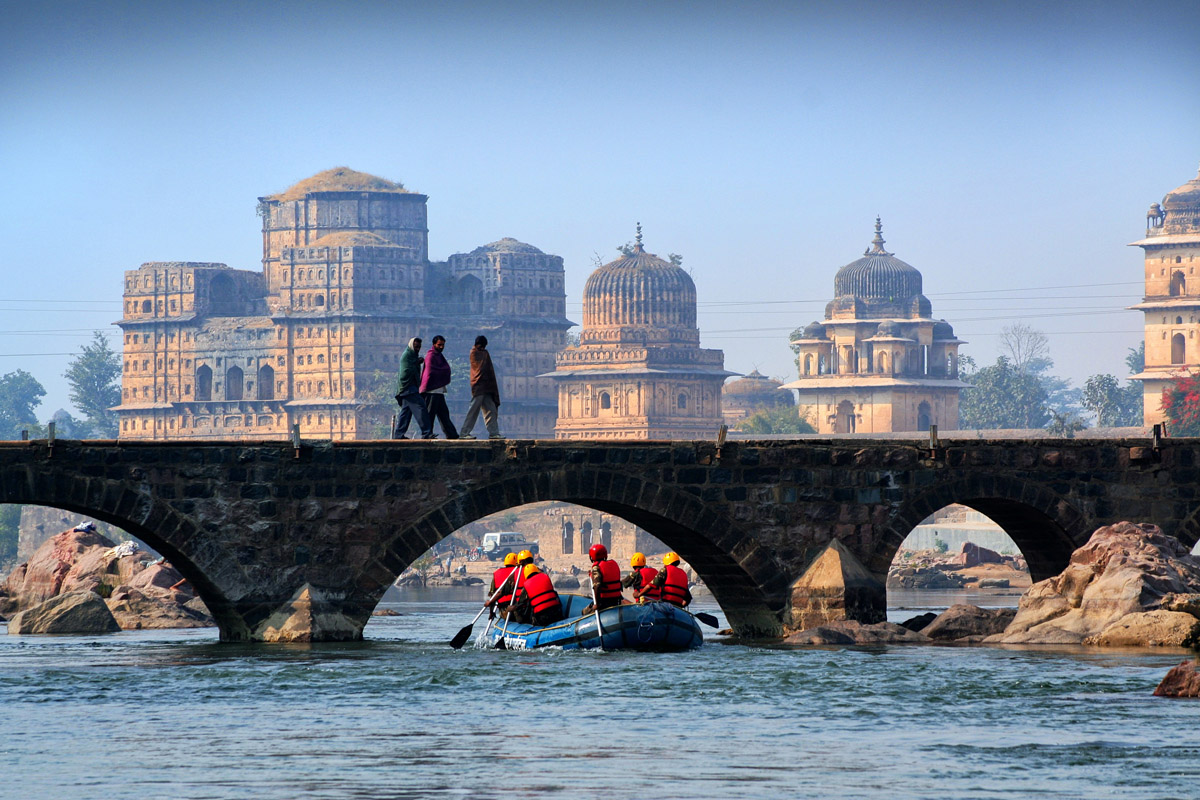 Orchha : All Inclusive Betwa River Rafting with Natures Walk