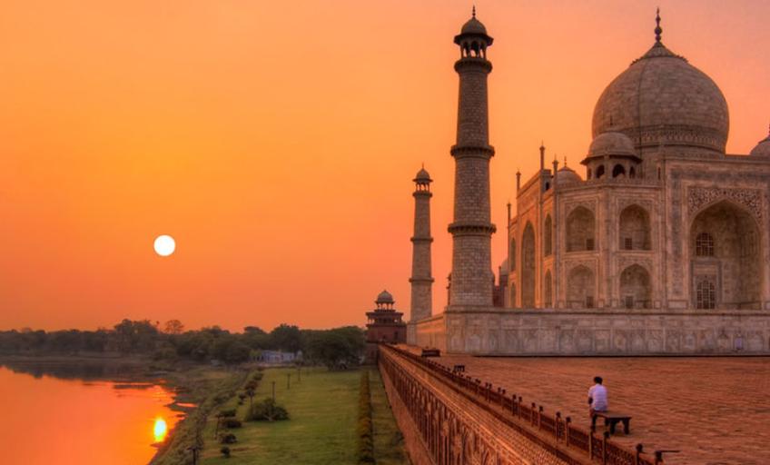 Visit Taj Mahal at Sunrise and Sunset View of  Taj from Mehtab Bagh.