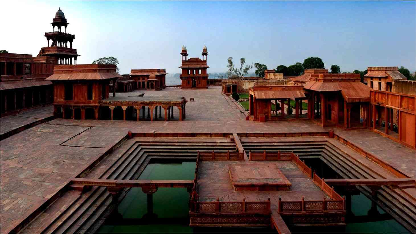 Private Excursion tour to Fatehpur Sikri from Agra with visit to Mehtab Bagh.