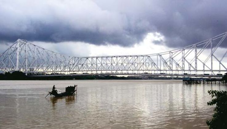 Kolkata - Offbeat Calcutta tour with Boat ride
