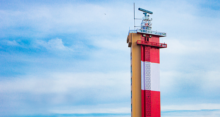 Chennai: Marina Light House Heritage Walk