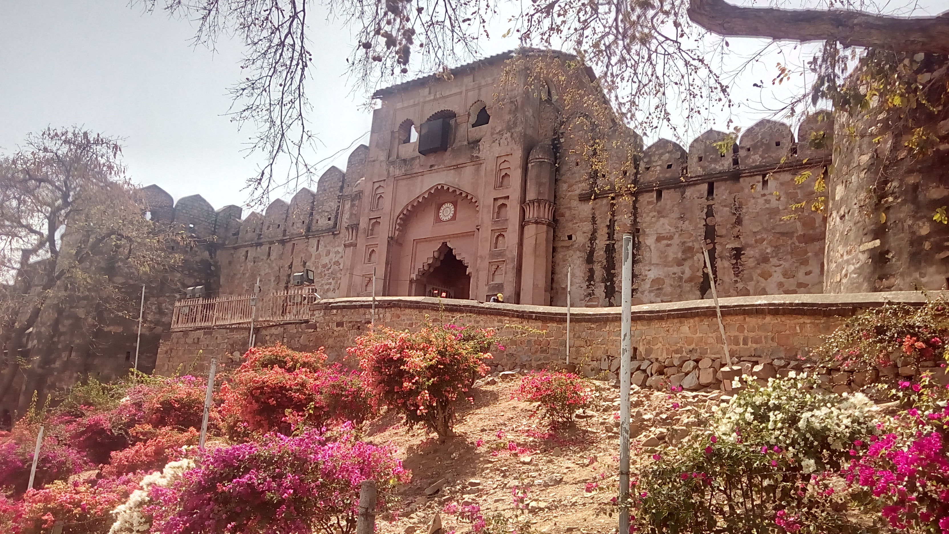 Lucknow - 8 Hours Sightseeing Tour with Chota Imambara