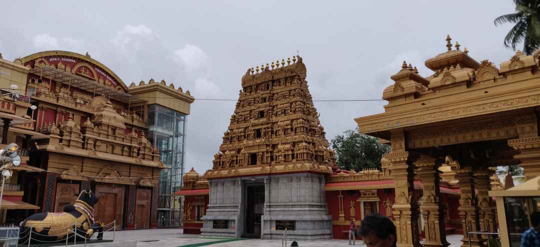 Mangalore - Gokarnanatheshwara Temple with  St. Aloysius Chapel