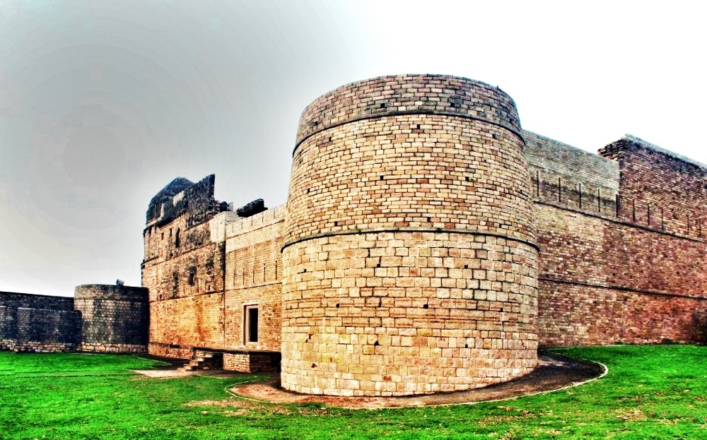 All Inclusive Private Day Tour to Chanderi from Orchha