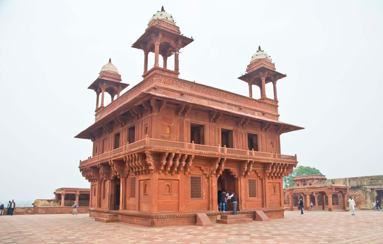 Private Excursion tour to Fatehpur Sikri from Agra with visit to Mehtab Bagh.