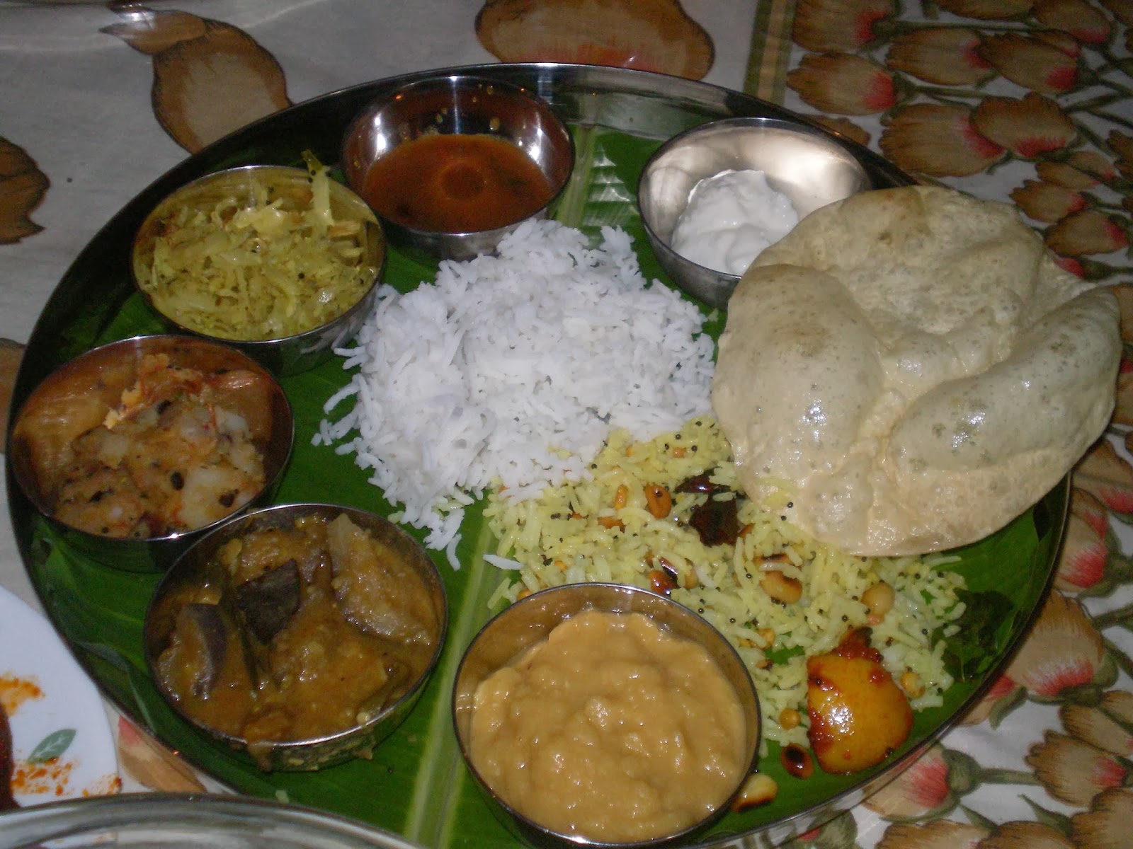 All inclusive - Cochin Local lunch with boat cruise in backwaters.