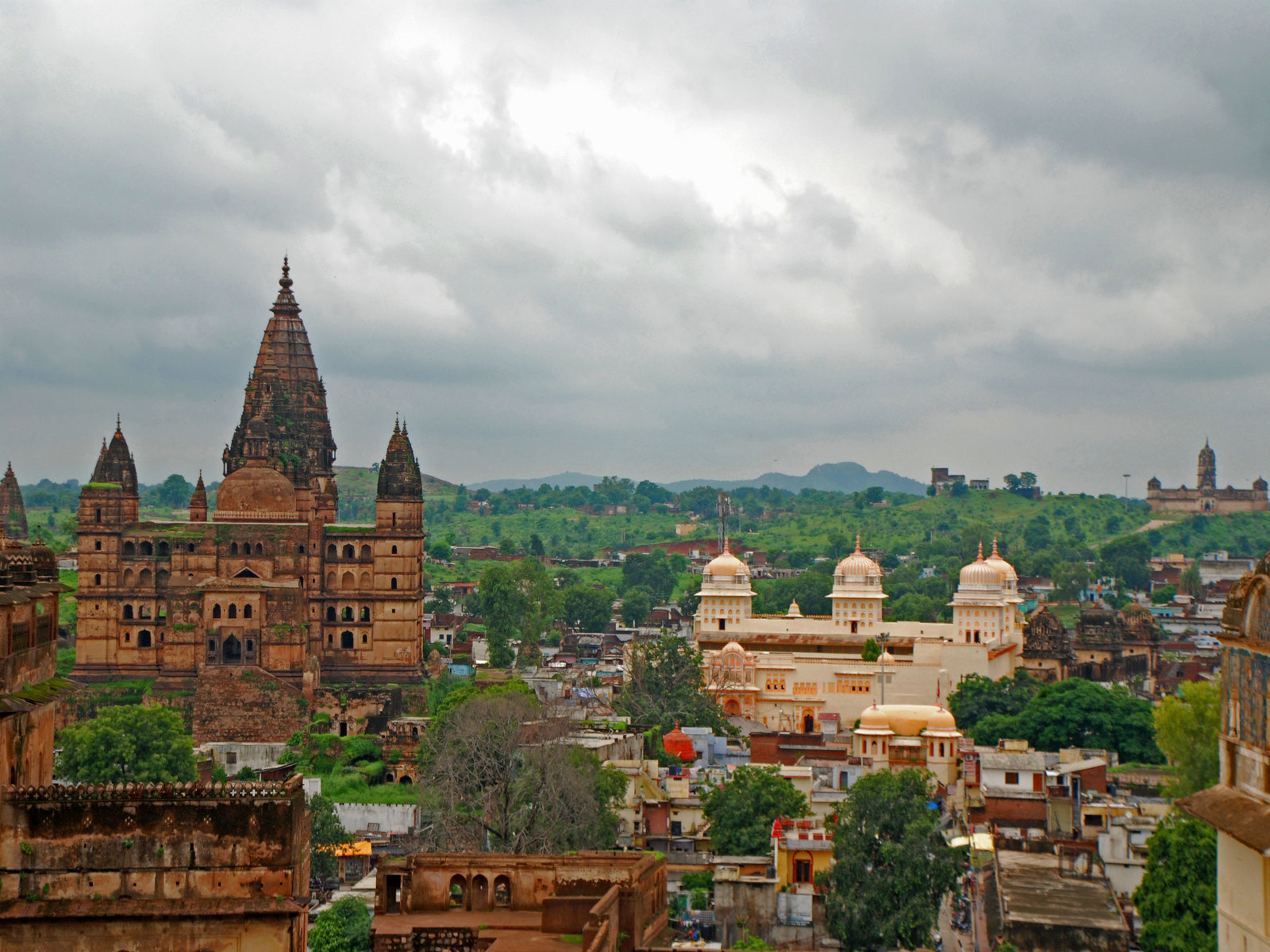 All Inclusive Full Day Sightseeing Tour of Orchha.