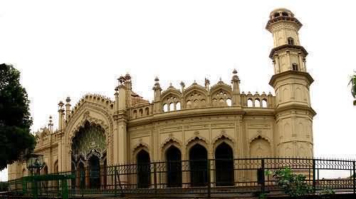 Lucknow - 6 Hours tour with  Moti Mahal