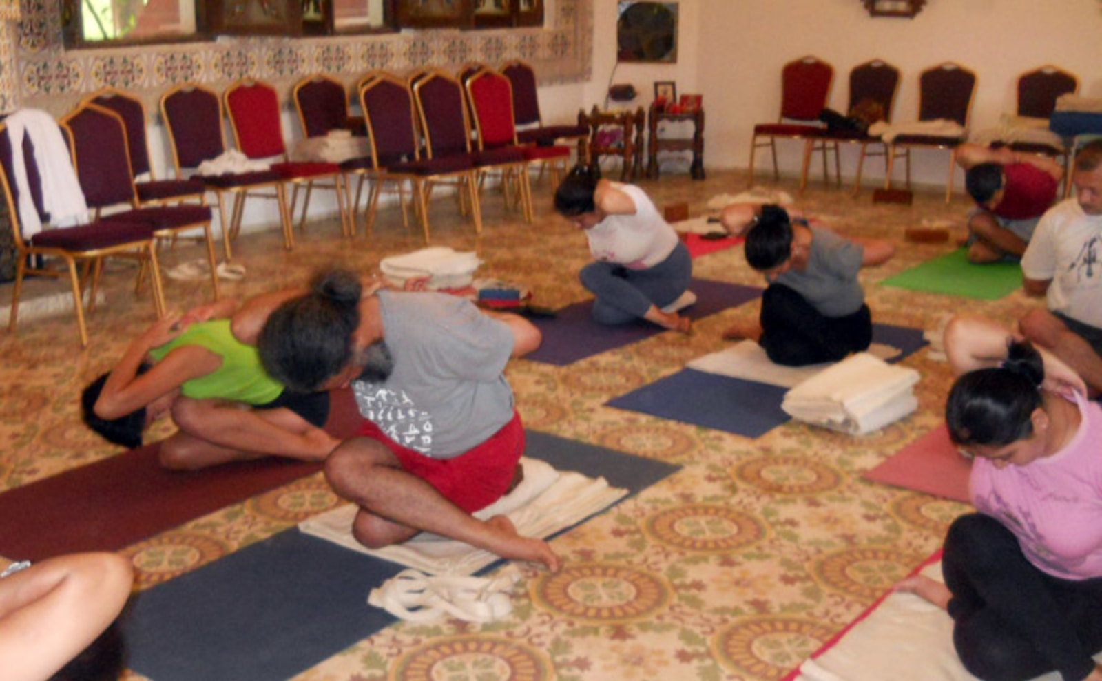 2 Hours Private Yoga Session with Trained Yoga Instructor at Orchha.