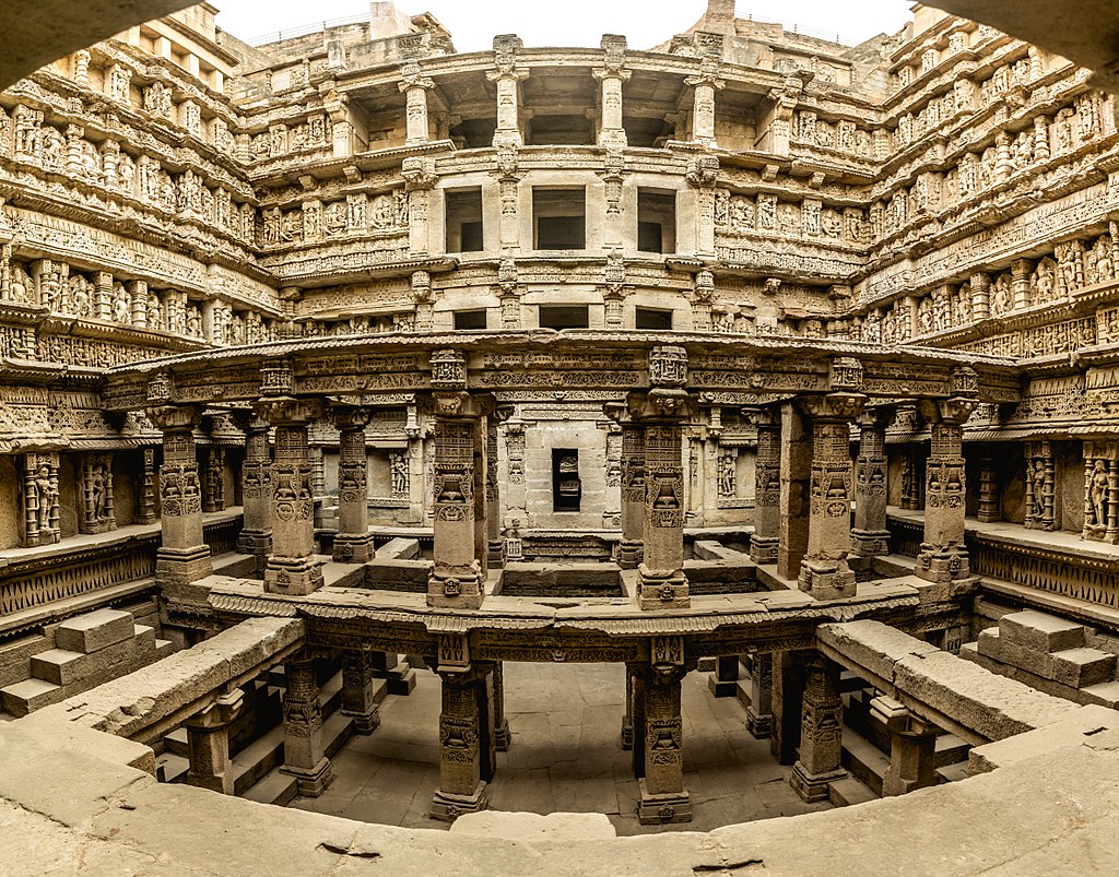 Private Excursion to Modhera Sun Temple & Rani ki Vav from Ahmedabad