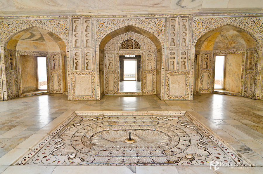 Private Full Day Agra City tour with Visit to Taj Mahal