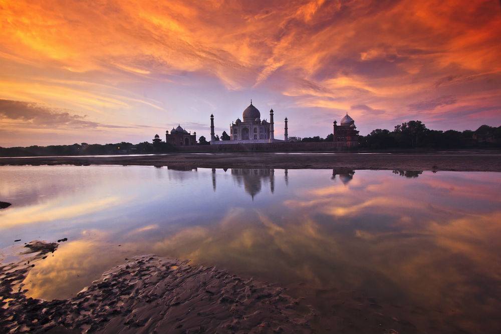 Visit Taj Mahal at Sunrise and Sunset View of  Taj from Mehtab Bagh.