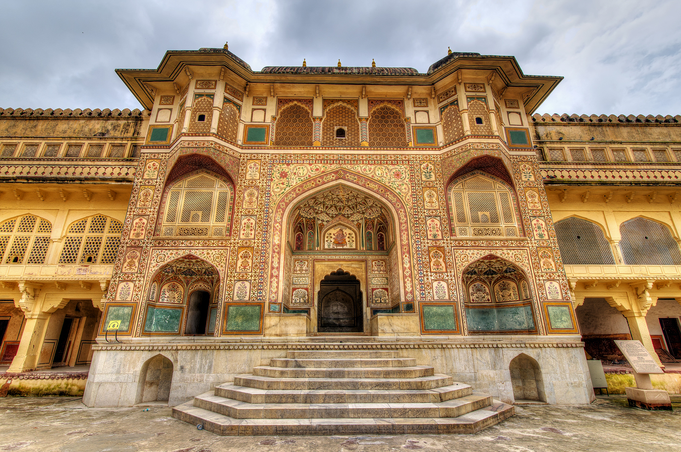 Jaipur - Private tour to Amber fort with Elephant Ride.