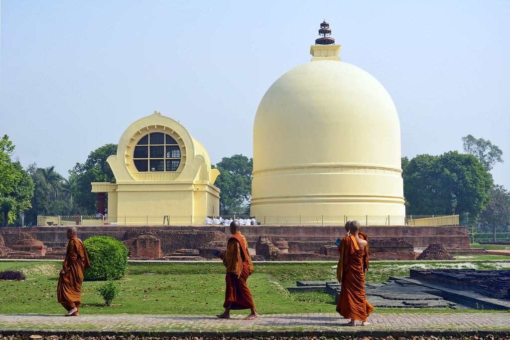 Lucknow - Tour of Kushinagar where Buddha attained Mahaparinirvana