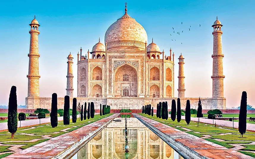 Visit Taj Mahal at Sunrise and Sunset View of  Taj from Mehtab Bagh.