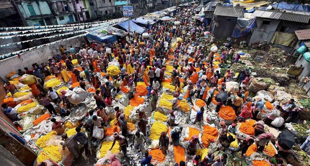 Kolkata - Flower market half day tour